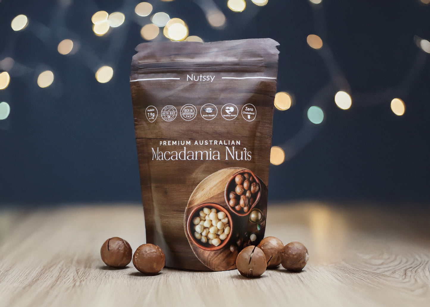 Macadamia Nuts - With Shells - 200g (Includes Key)